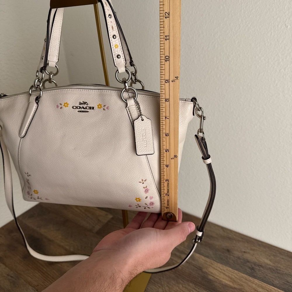 Coach Kelsey Satchel White Floral Embroidered Pebble Leather Bag F24599 - Picture 8 of 16